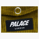 El cubo de almacenamiento de palacio tiene oliva