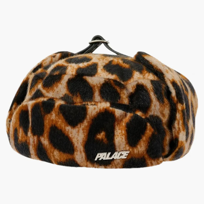 Palace Ushanka ma lamparta