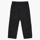 Palace zamyka się na dnie czarne