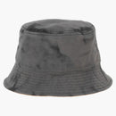 Palace X Porter Bucket tiene tinte de onda negra