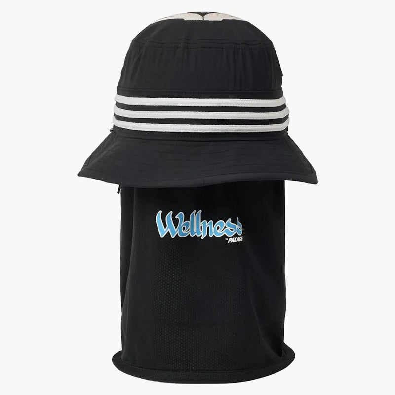 Palác x Adidas Palace Yoga Bucket má černou