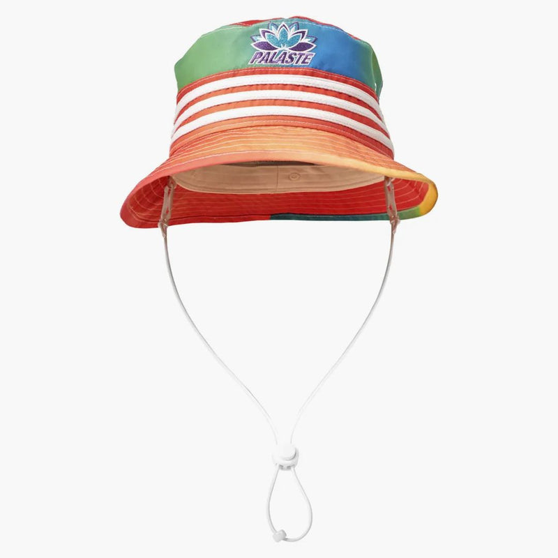Palác x Adidas Palace Yoga Bucket má kravatu barviva