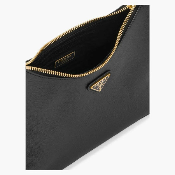 Prada Re-edition 2005 Shoulder Bag Saffiano Black