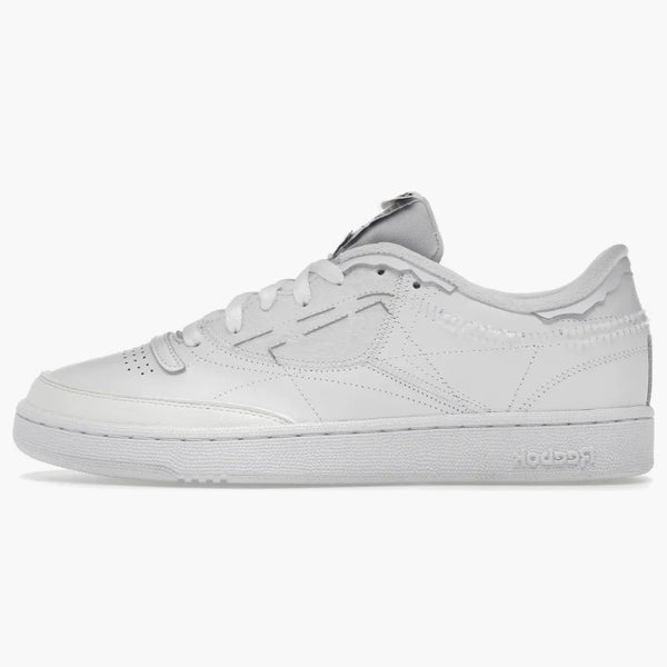Reebok Club C Maison Margiela Memoria di bianco