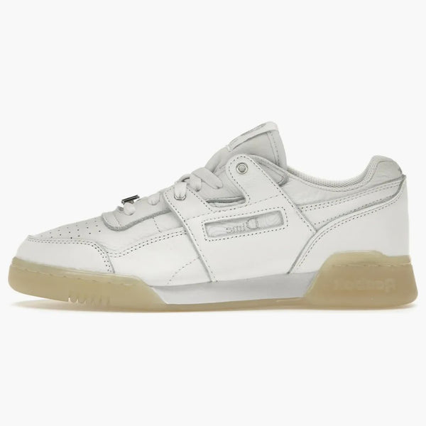 Cvičení Reebok Plus desetní bílá