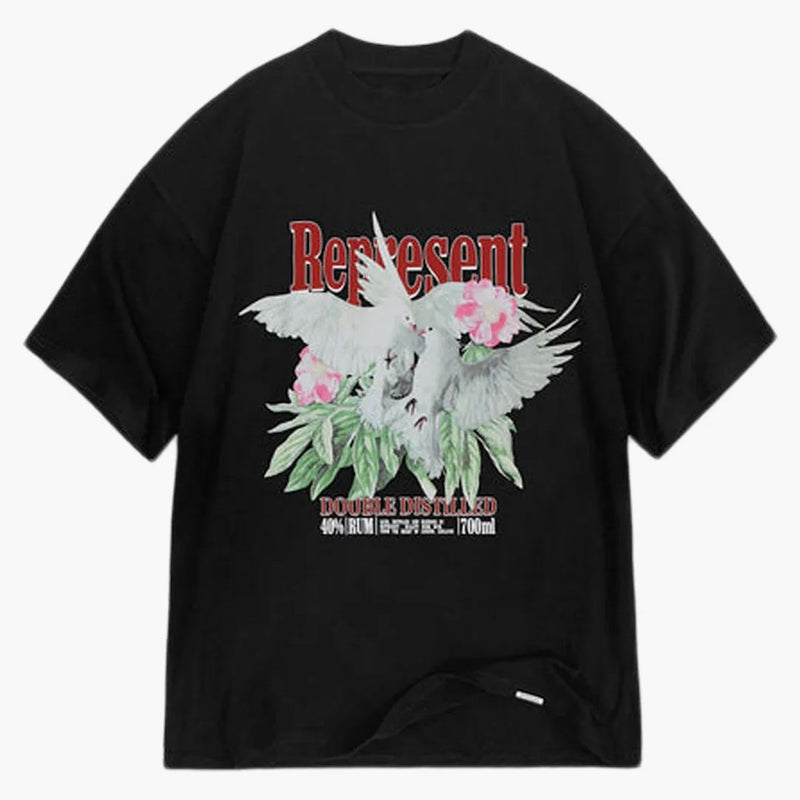 Rappresenta la t-shirt a doppia distillata dal nero