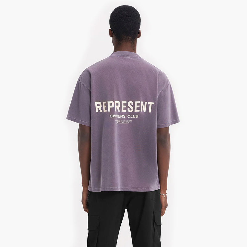 Represent Owners Club T-Shirt Vintage Violet Modell