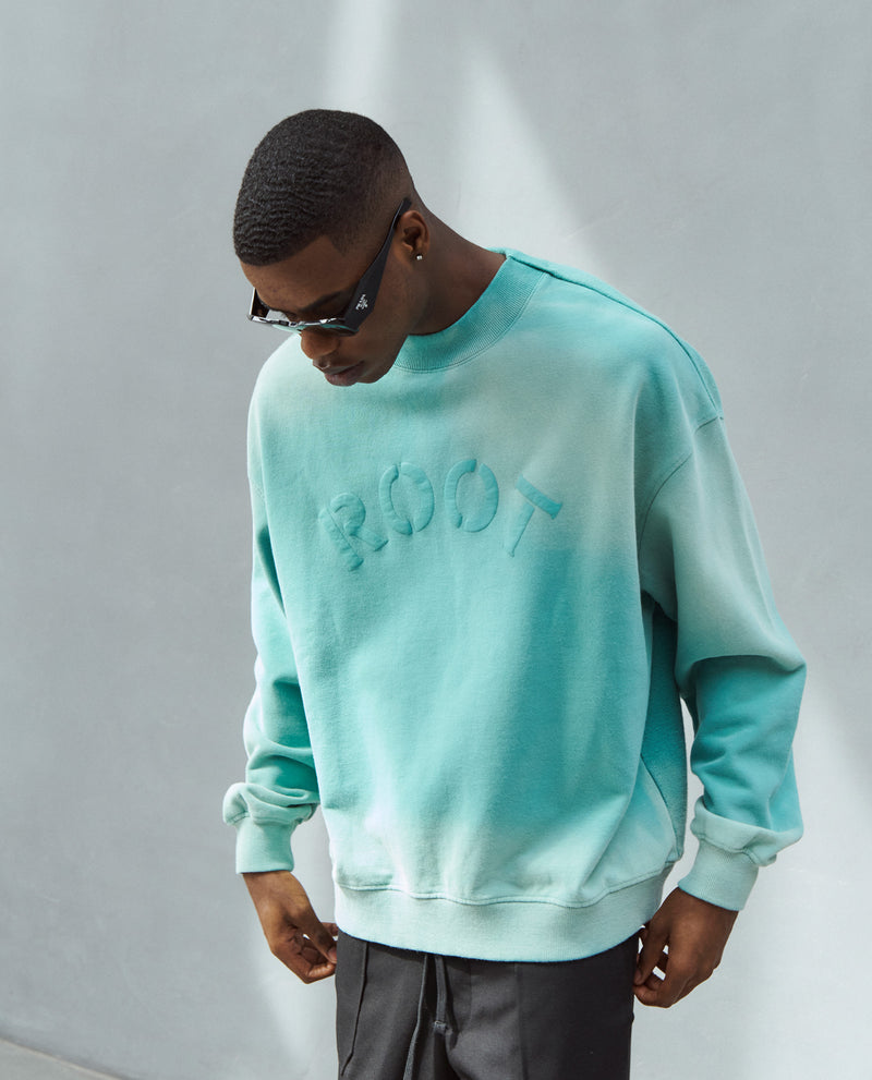 Root Atelier Lagoon Sweater Model 3