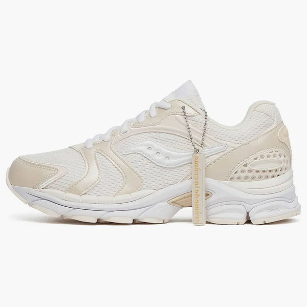 Saucony Program Triumph 4 Galentine's Day (Women's)