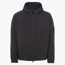 Stone Island 40927 Light Soft Shell-R E.Dye Technology in Reunycled Polyester Jacket Black