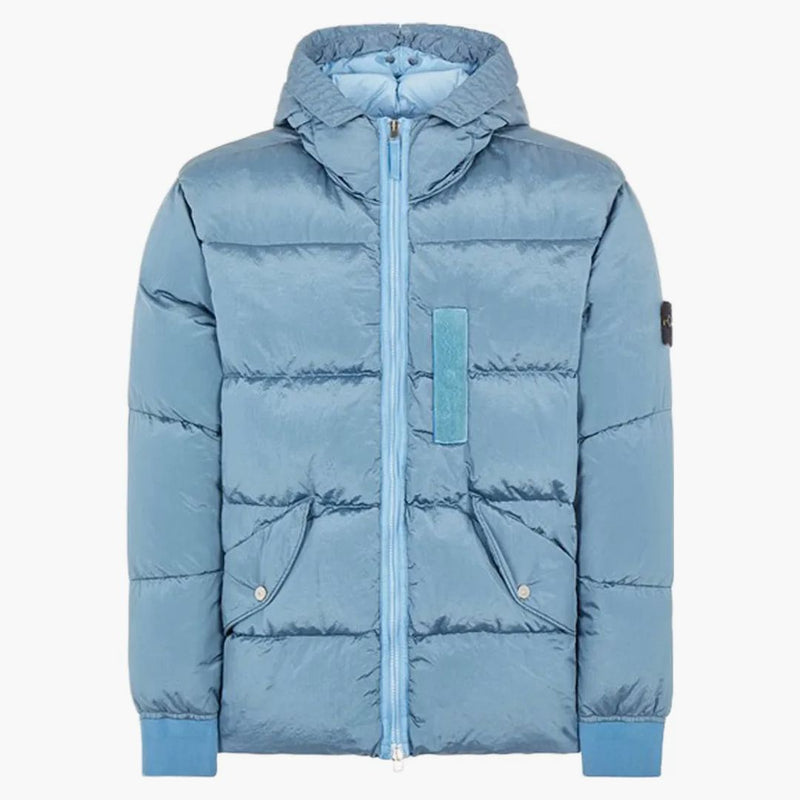Stone Island 43619 Nylonový kov v ekonylu regenerované nylonové bundy Pastel Blue