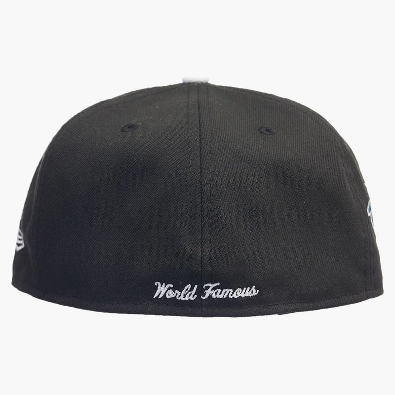 Nejvyšší 2-tone box logo nové éry černé