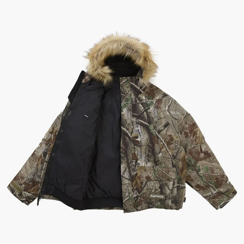 Supreme 2-in-1 Gore-tex Parka + Reversible 700-fill Down Liner Jacket Realtree Ap Camo