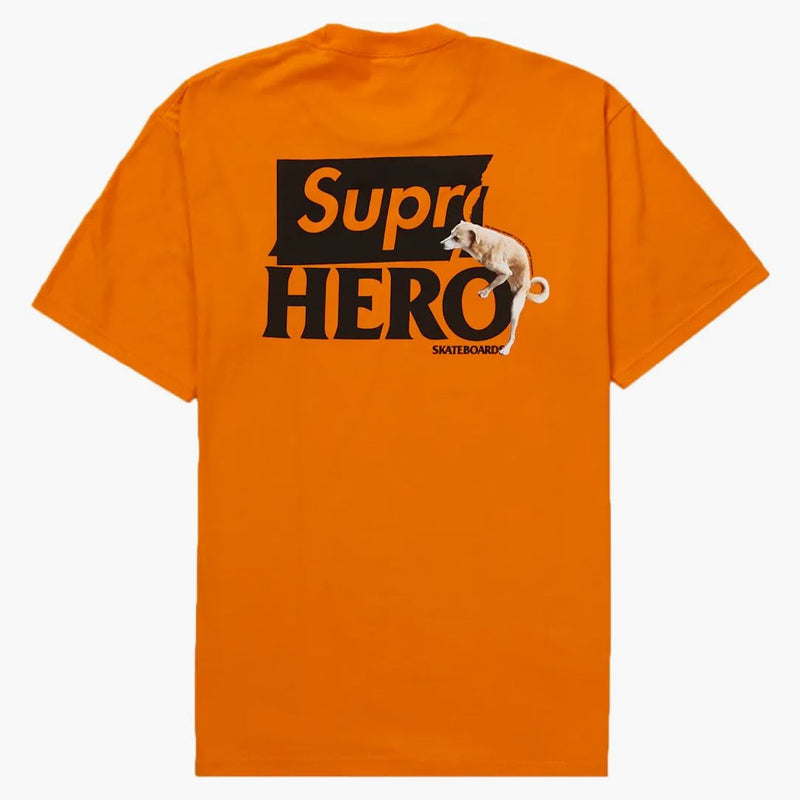 Högsta antihjälte hund tee orange