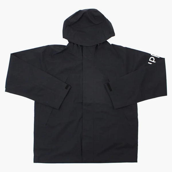 Supreme Apex tejpad sömmjacka svart