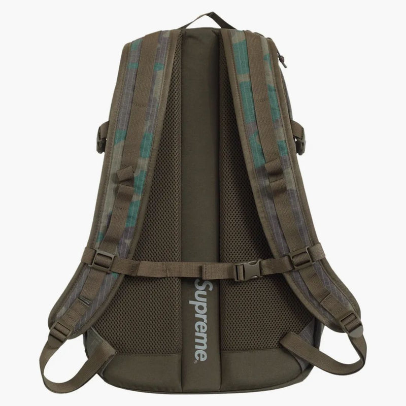 Nejvyšší batoh (SS24) Woodland Camo