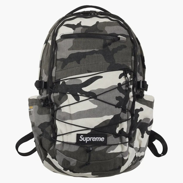 Supreme logo mochila (SS25) CAMO de nieve