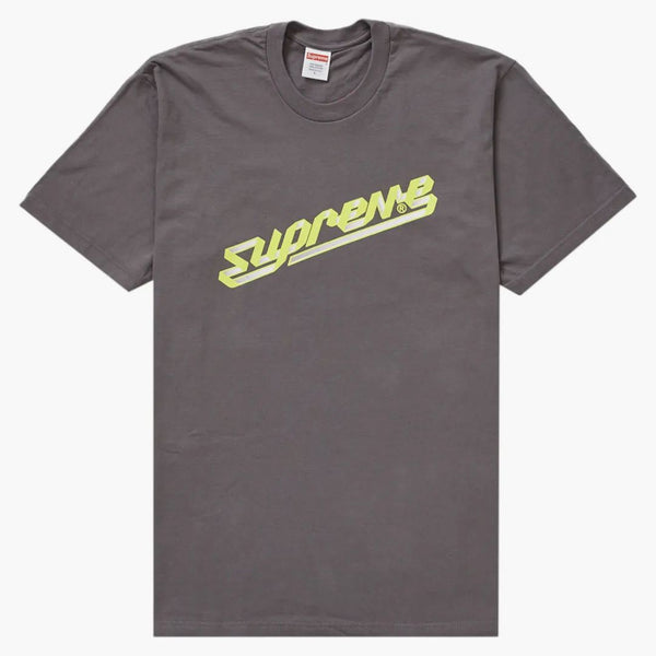 Supreme Banner Tea (FW23) kol