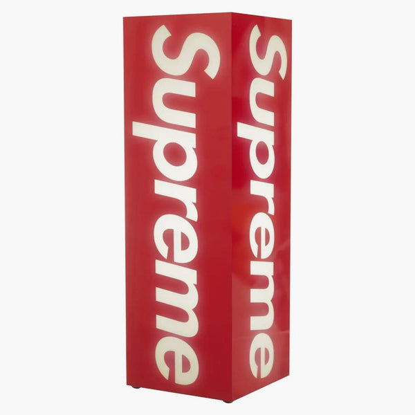 Nejvyšší box logo lampa červená
