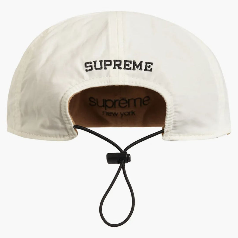 Supreme Classic Logo reversibile 6 pannello bianco