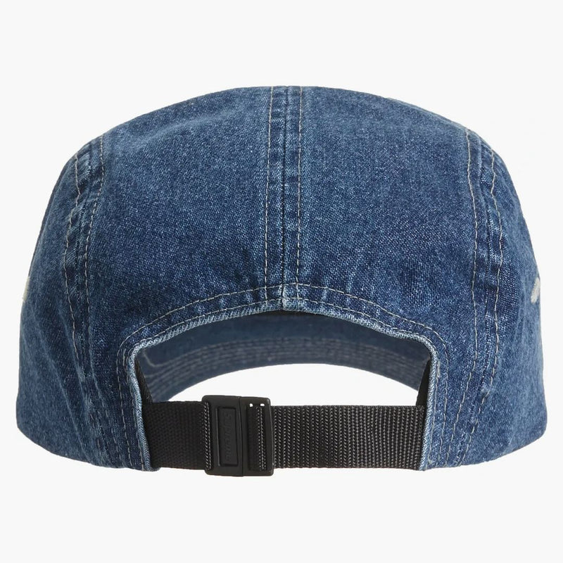 Cap blu di denim supremo in rilievo blu