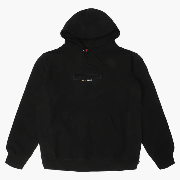 Supreme präglad logotyp tröja (SS18) svart