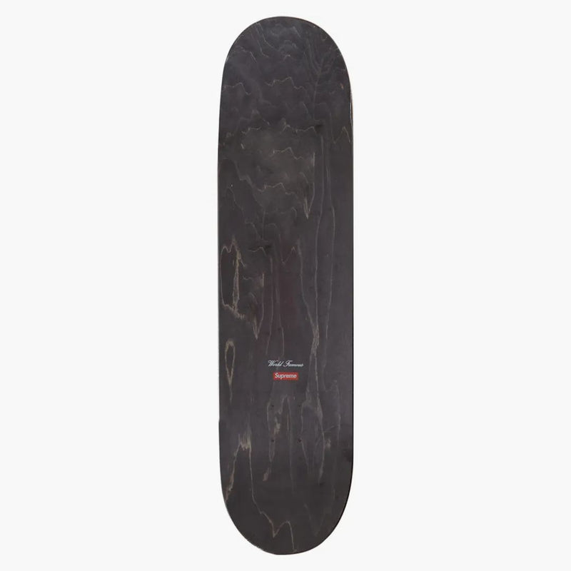 Nejvyšší pěst skateboard paluba červená