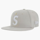 Supreme Gold Cross S Logo New era Fitted has Stone