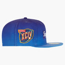 Nejvyšší gradientní box logo nové éry modré