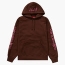 Sudadera suprema de guarnicias con capucha marrón oscuro