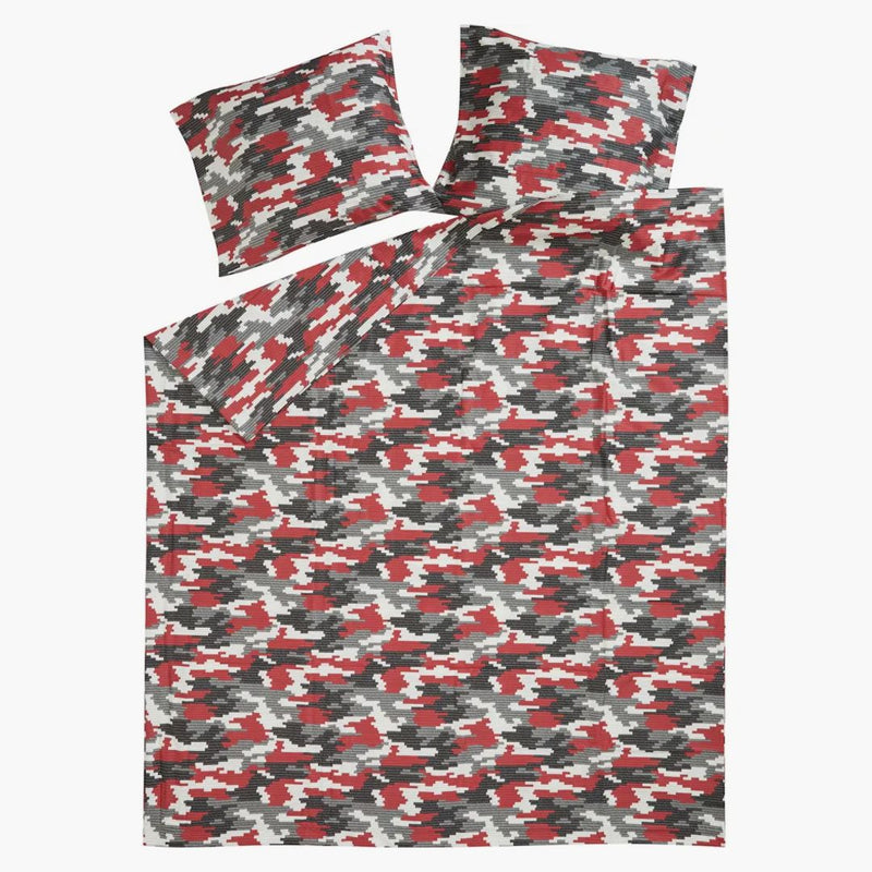Supreme Logo Camo Duvet + Pillow Set Red