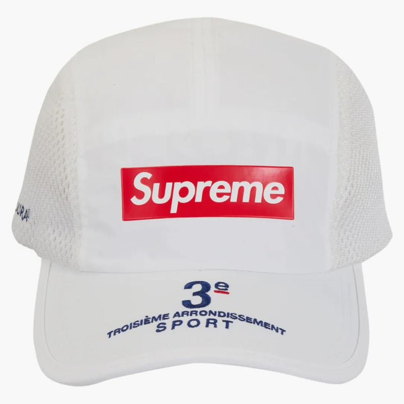 Cap del campo con pannello laterale supremo a maglie SS24 White
