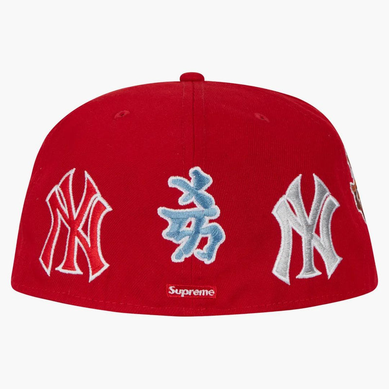 Supreme New York Yankees Kanji nová éra namontovaná má červenou