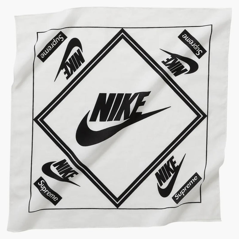 Nejvyšší nike bandana bílá
