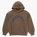 Sudadera con capucha suprema de arco impreso polvoriento marrón