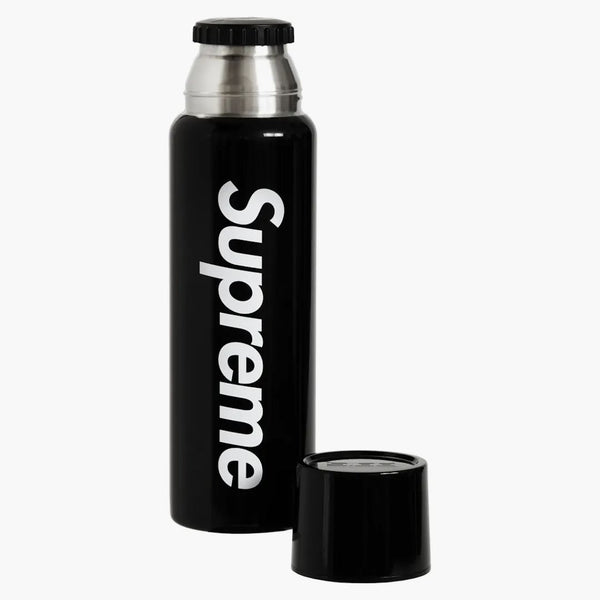 Supreme Sigg Vacuum isolerade 0,75L Bottle Black