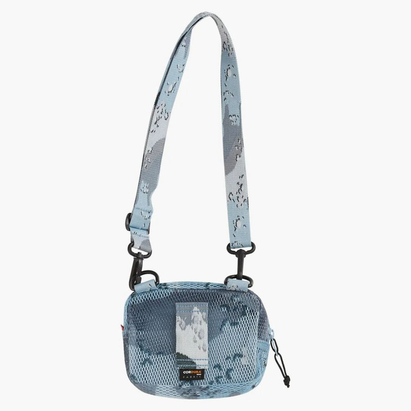 Nejvyšší malý taška na rameno (SS20) Blue Chocolate Chip Camo