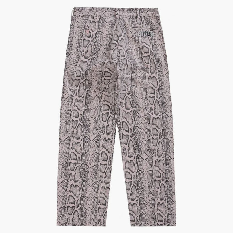 Högsta ormtryck chino byxa blekrosa