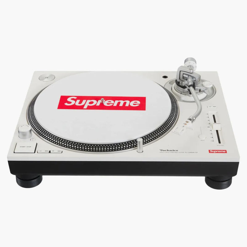 Supreme Technics Sl-1200mk7 Turntable White