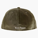 Nejvyšší velur box logo nové éry olive