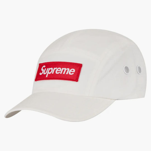 Nejvyšší ventily Camp Cap (SS23) bílá