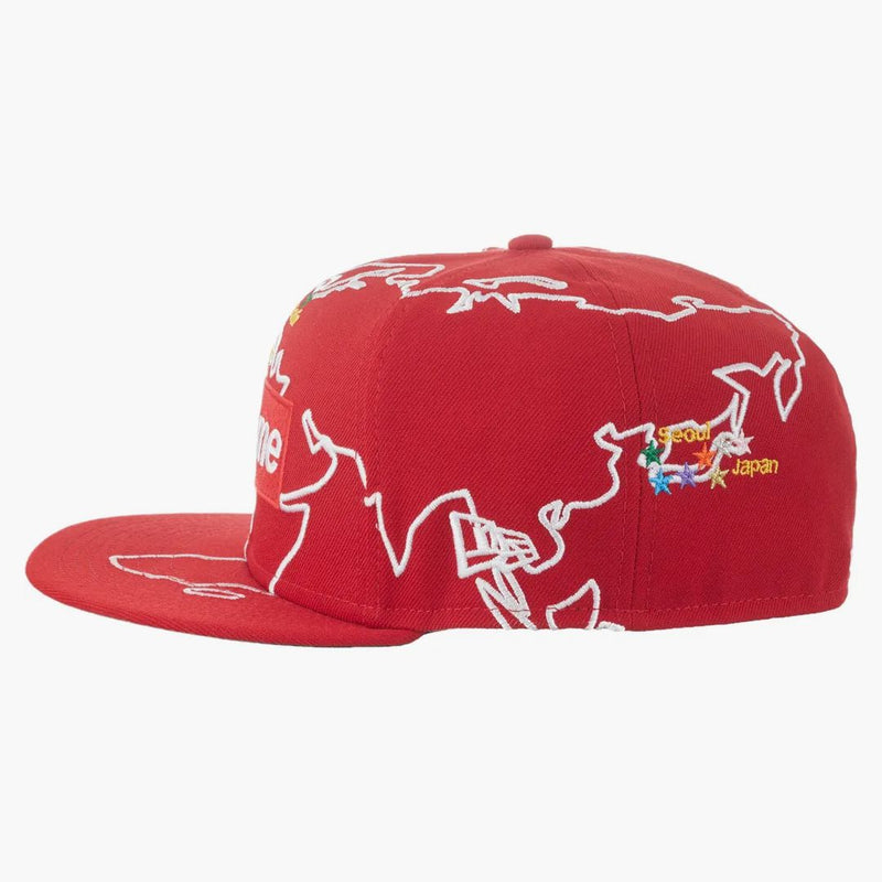 Supreme Worldwide Box Logo New Era har röd