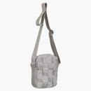 Nejvyšší tkaný taška na ramen SS24 šedá