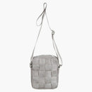 Nejvyšší tkaný taška na ramen SS24 šedá