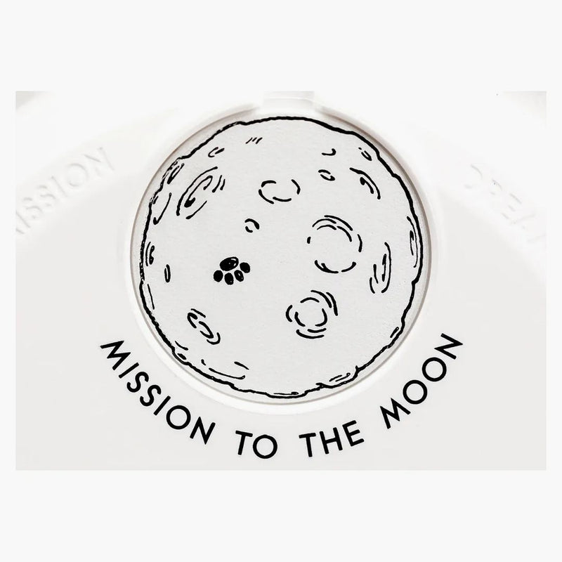 Swatch x Omega Bioceramic Moonswatch Mission to Moonfase Snoopy SO33W700