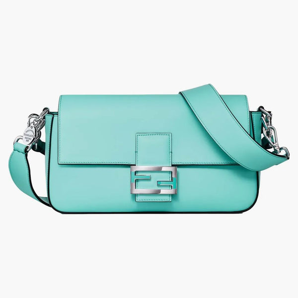 Tiffany x Fendi Medium Baguette i Tiffany Blue Leather med Sterling Silver