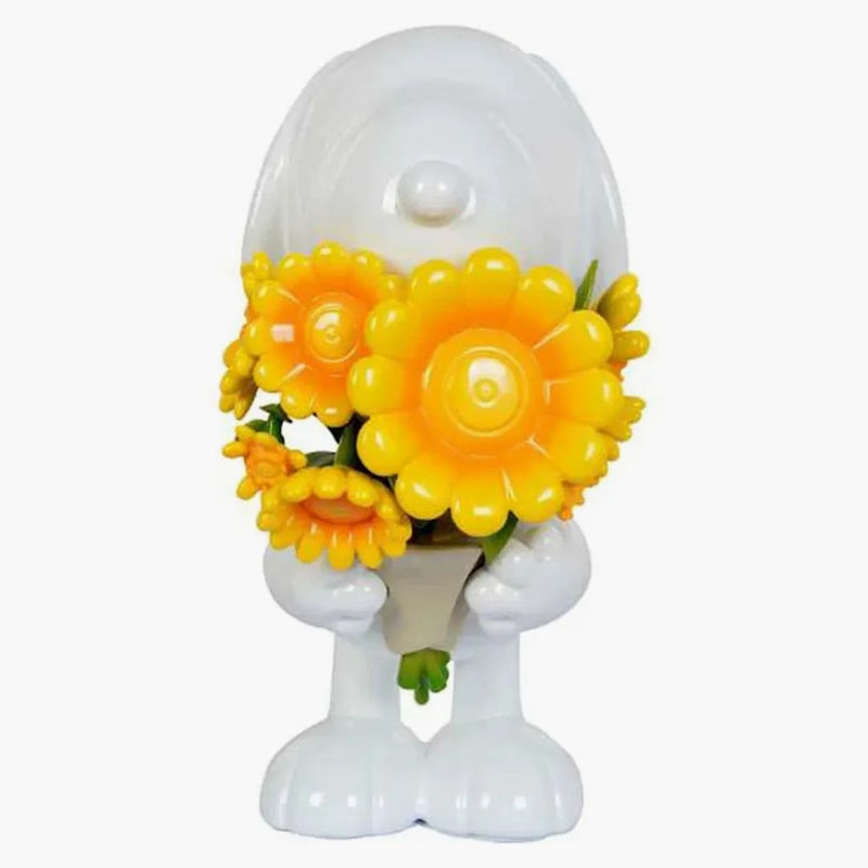 Toyqube Snoopy Gloss White | Sunflower Sculpture