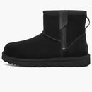 Ugg Classic Mini Bailey Zip Boot Black (mujer)