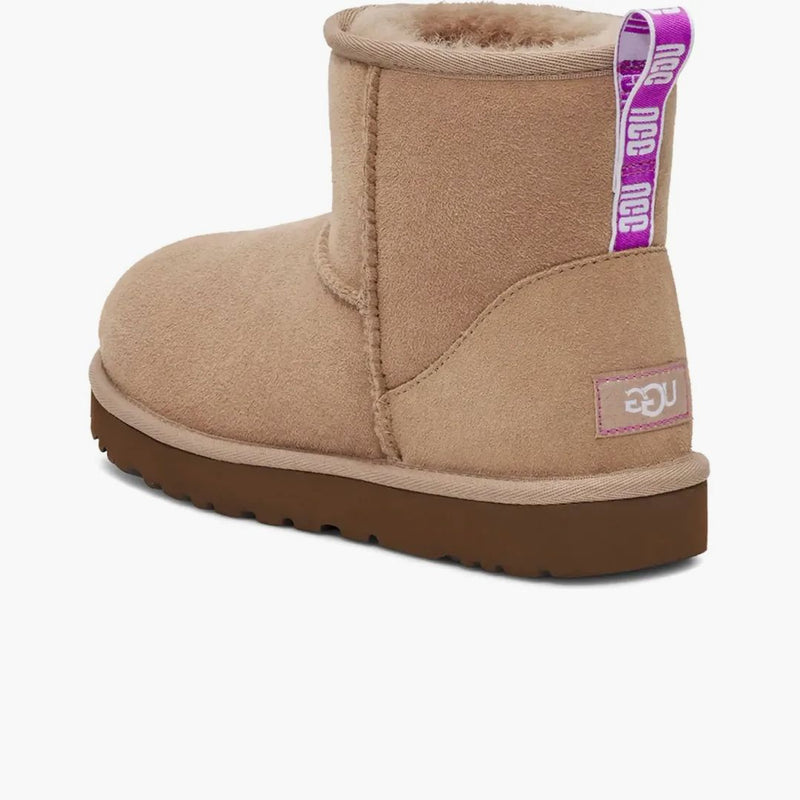 Ugg Classic Mini Ii Graphic Logo Boot Beige Pink (women's)