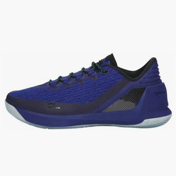 UA Curry 3 Dark Horse
